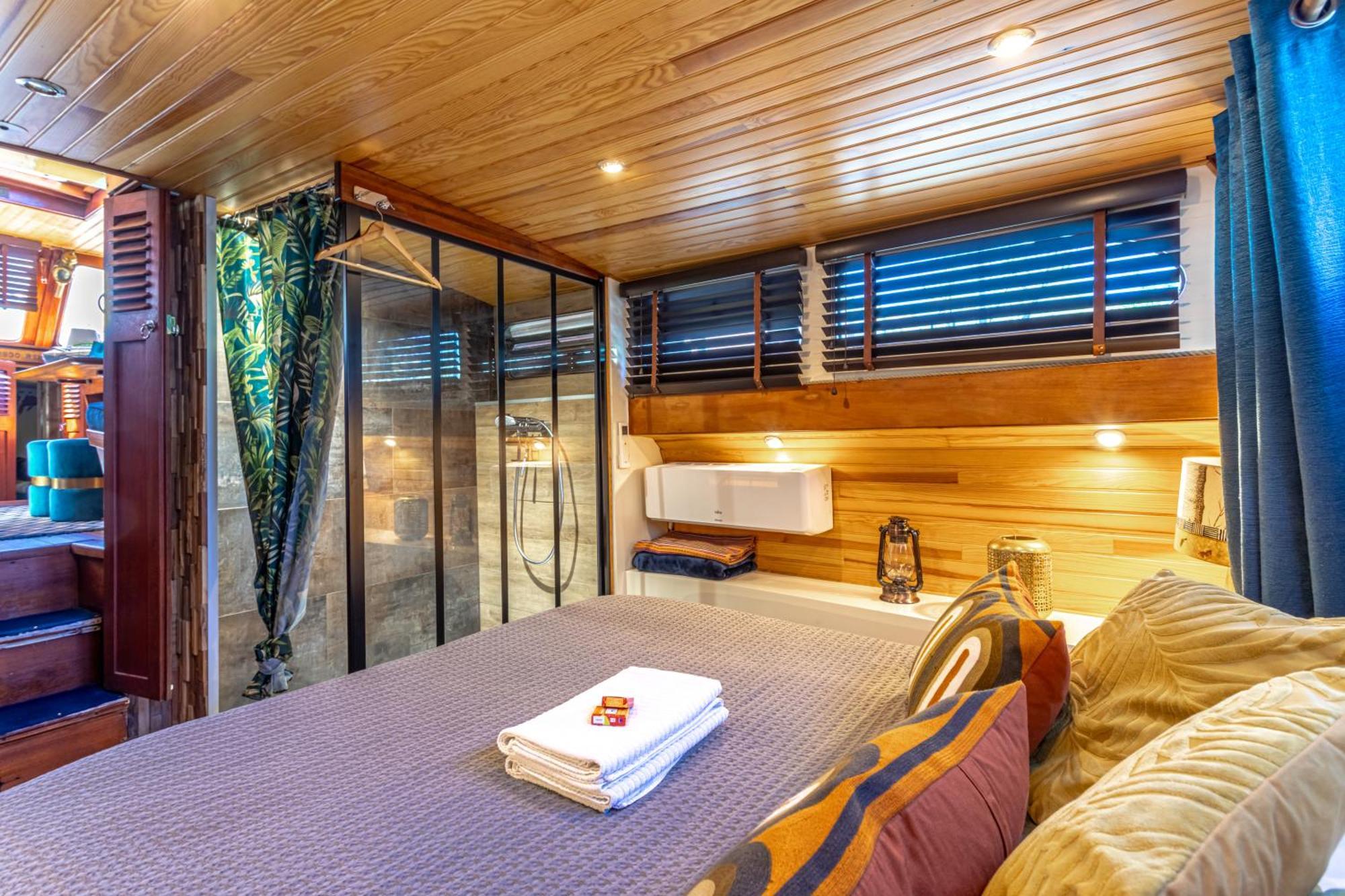 Bateau Le Nubian Hotel Narbonne Ngoại thất bức ảnh